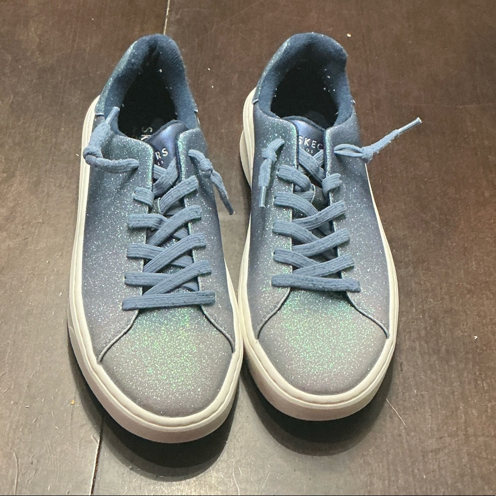 Skechers Glittery Blue Sneakers